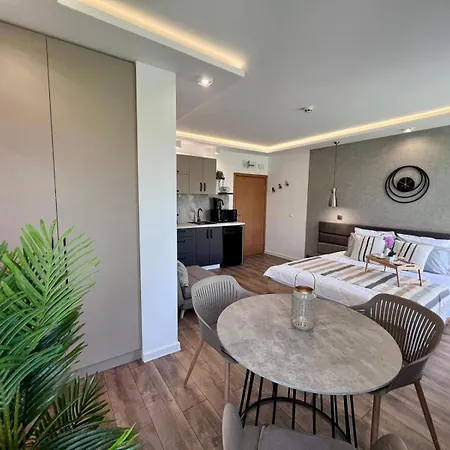Excelsior - Premium 50m To The Apartment *