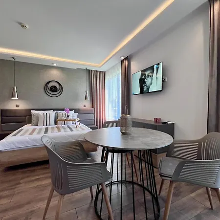 Excelsior - Premium 50m To The Apartment *
