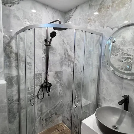 公寓 Excelsior - Premium 50m To The 阳光海滩