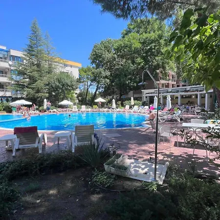 Excelsior - Premium 50m To The * 阳光海滩